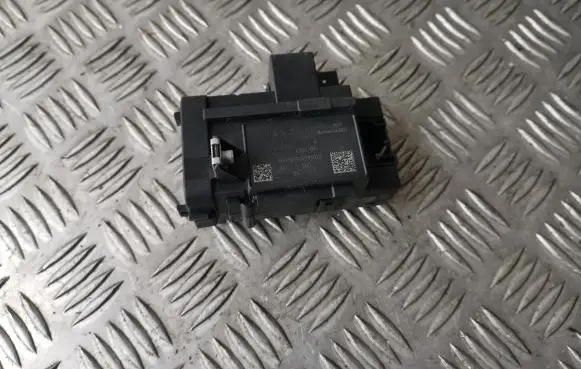 Audi A4 S4 B8 8K Ignition lock 8K0909131D