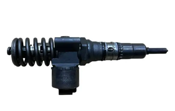 Audi A4 S4 B7 8E 8H Fuel injector 03G130073G 03G130073GX 0414720404