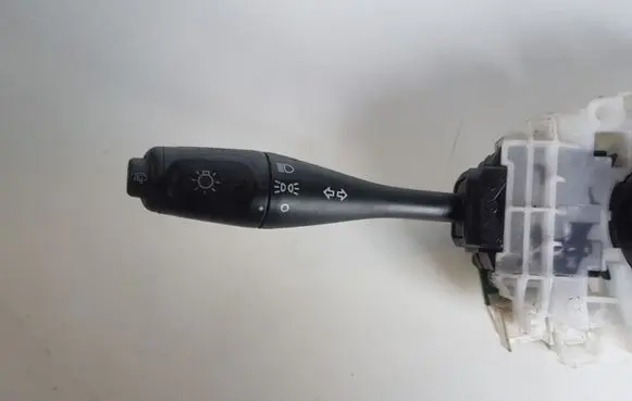 Mitsubishi Pajero Indicator stalk