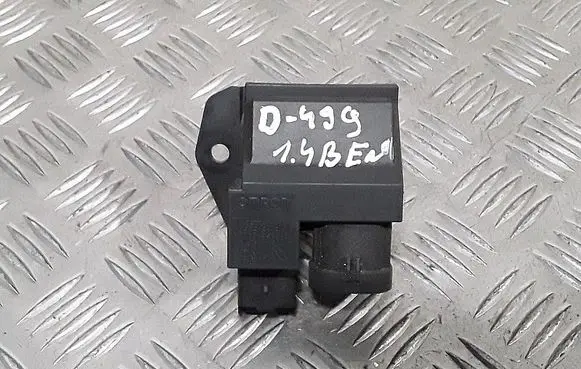 Peugeot 207 Coolant fan relay 9662872380