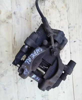 Skoda Superb B8 (3V) Rear brake caliper 3Q0615406