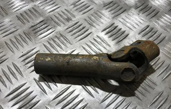 Mitsubishi Galant Steering column universal joint