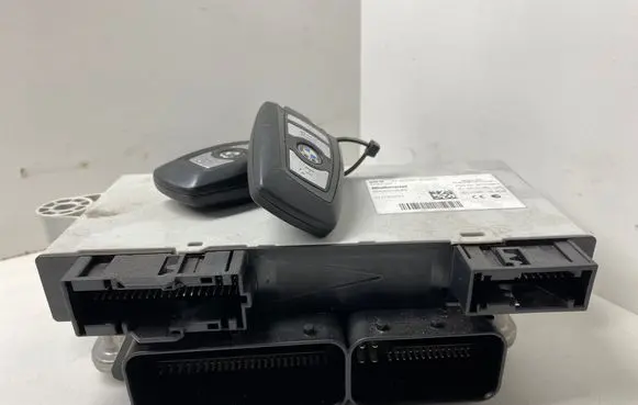 Engine ECU kit and lock set
