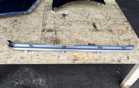 Volkswagen Transporter - Caravelle T5 Sliding door upper top rail 7H1184387