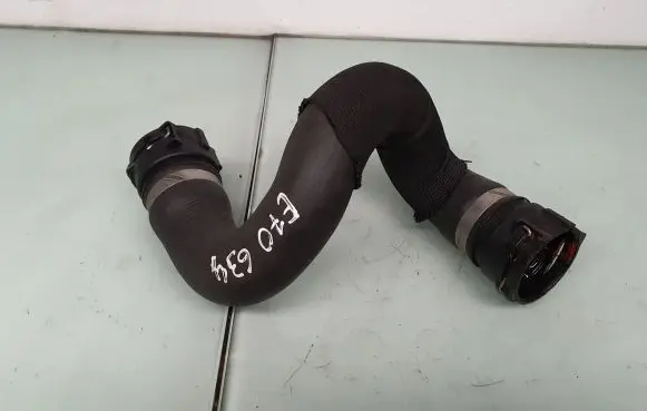 BMW X5 E70 Engine coolant pipe/hose 7537108 17127537108
