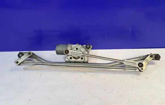 Chevrolet Tahoe Front wiper linkage and motor 15846942