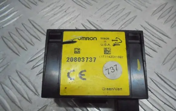 Chevrolet Captiva Door central lock control unit/module 20803737