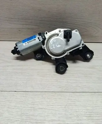 Audi A6 S6 C7 4G Rear window wiper motor W000028032 154845555 4G9955711A