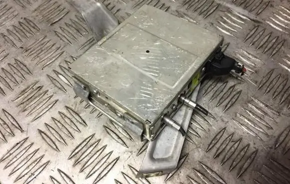 Audi A6 S6 C5 4B GPS navigation control unit/module 4b1919894b