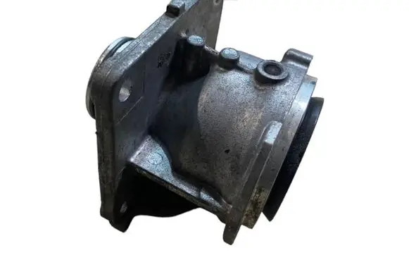 BMW 8 G14 Engine mounting bracket 8699442 31508699442