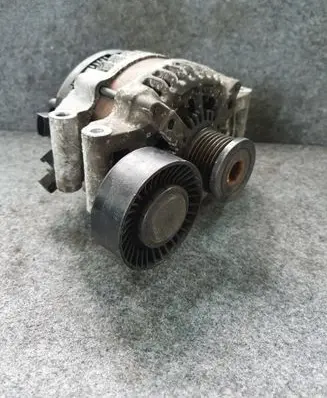 BMW 3 E90 E91 Generator/alternator 7550468 14V170A