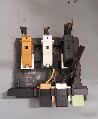 Volkswagen Caddy Comfort/convenience module 2K5937085