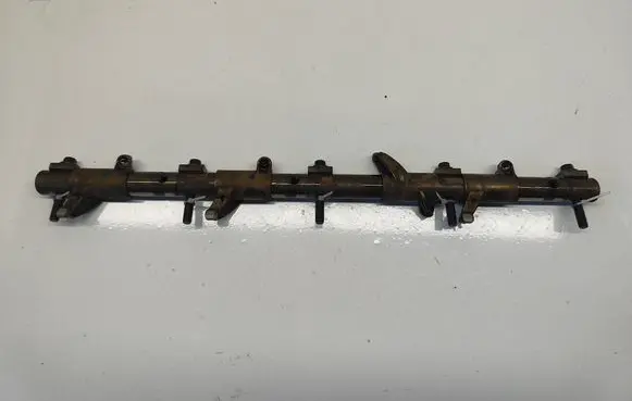 Dodge RAM Valve rocker arm 53021552AA 68060343AA 53021552AB