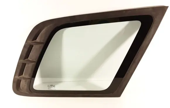Hyundai Santa Fe Rear side window 43R001234 DOT398 M352