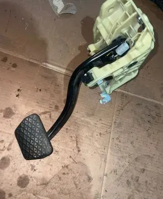 BMW 5 E60 E61 Brake pedal 6759944 6759950