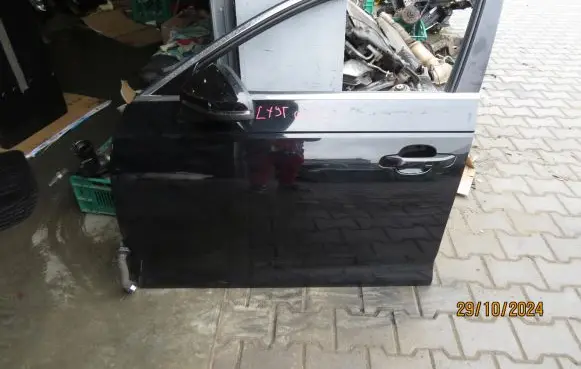 Audi A4 S4 B9 8W Front door