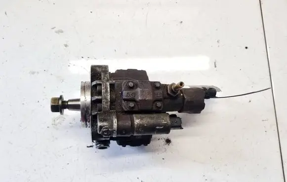 Ford Mondeo MK IV Fuel injection high pressure pump 4M5Q9B395AE