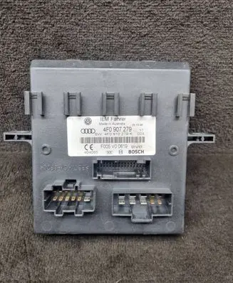 Audi Q7 4L Comfort/convenience module 4F0907279 4F0910279K