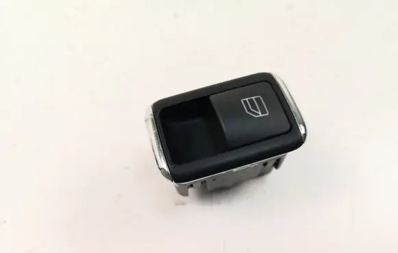 Mercedes-Benz C W204 Electric window control switch A2048700451