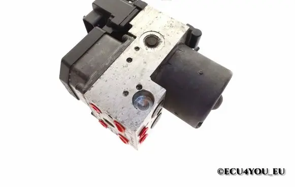 Volkswagen PASSAT B5 ABS Pump 0265220525 8E0614111AH 0273004358
