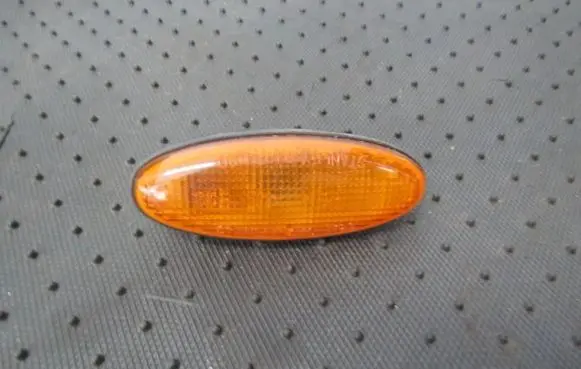 Mazda 323 Front fender indicator light 0464120 046-4120