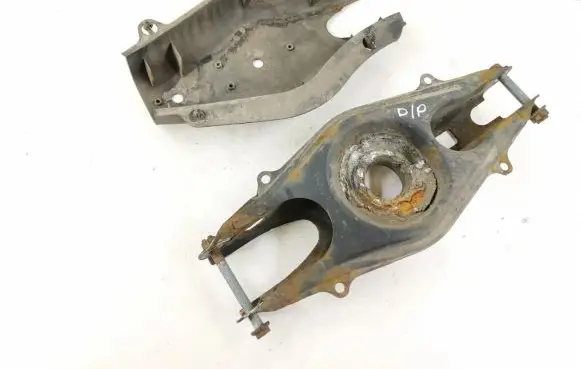 Mercedes-Benz E W212 Rear control arm 2043502006 2043503506