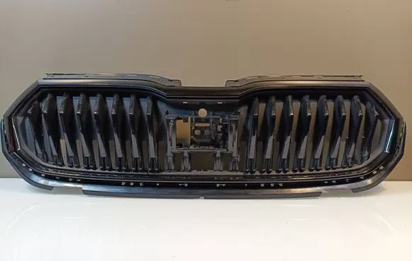 Skoda Fabia Mk4 (6VA) Front bumper upper radiator grill 6VA853653