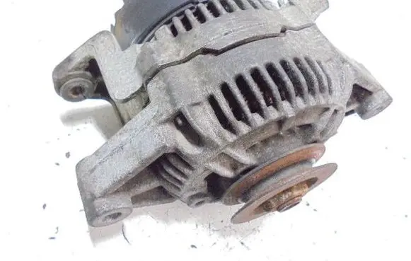 Opel Astra G Generator/alternator 90389247