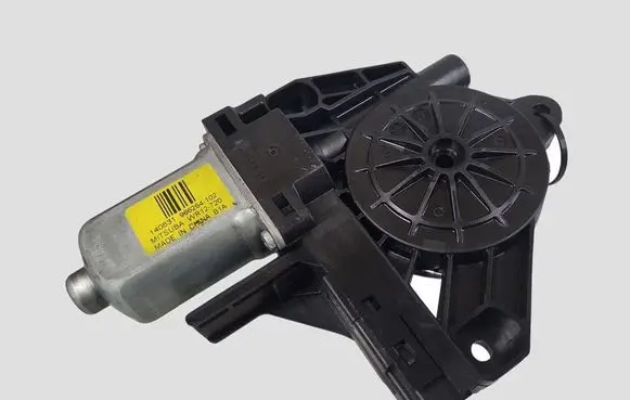 Volvo V70 Rear door window regulator motor 966264102