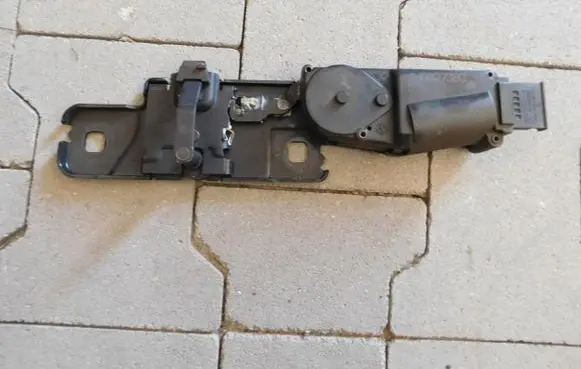 Audi A8 S8 D4 4H Tailgate/trunk/boot lock/catch/latch