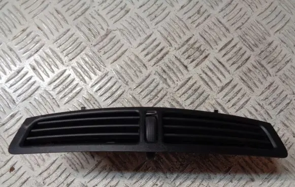 Ford Grand C-MAX Dash center air vent grill AM51R01815ACW