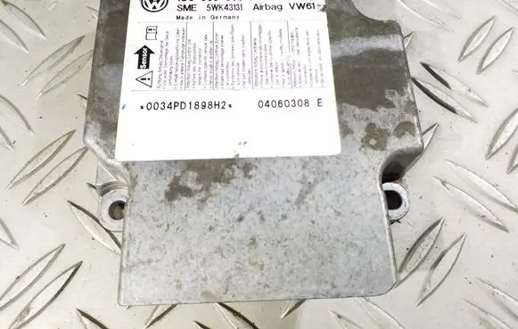 Skoda Roomster (5J) Airbag control unit/module 1C0909605F 5WK43131 04060308E