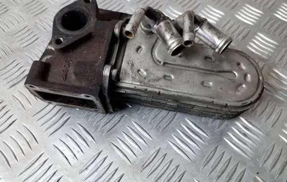 Jeep Cherokee III KJ EGR valve cooler 41212038F
