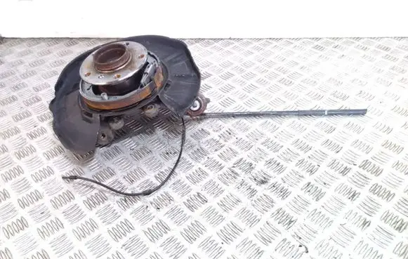 BMW 4 F32 F33 Rear wheel hub 6792247