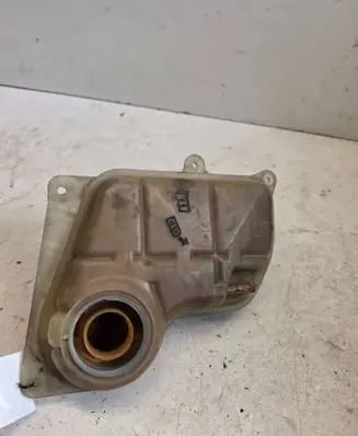Volkswagen PASSAT B5 Coolant expansion tank/reservoir 8D0121403J