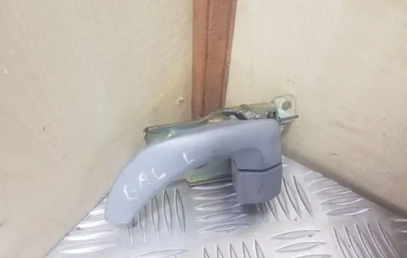 KIA Sorento Rear door interior handle