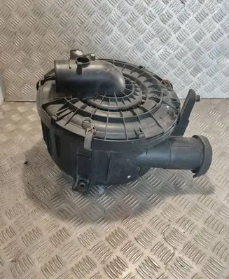 Toyota Hilux (AN10, AN20, AN30) Air filter box 170800L200 369233501 369226002