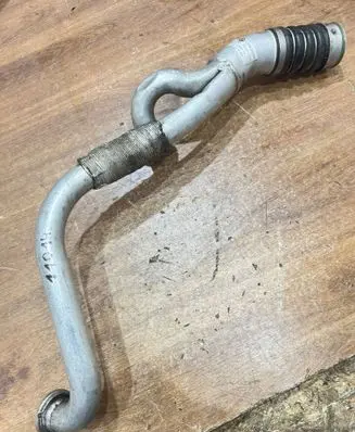 BMW 3 E90 E91 Intercooler hose/pipe 7556551 14032710 13022008