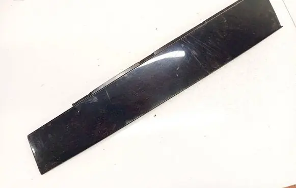 Ford S-MAX Front door glass trim molding 6M21R20898
