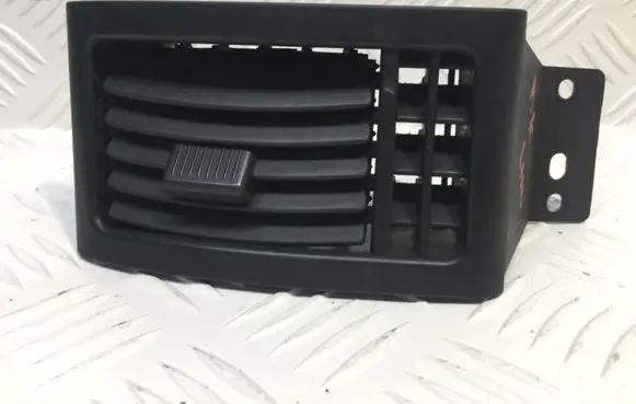 Jeep Grand Cherokee (WJ) Dashboard side air vent grill/cover trim