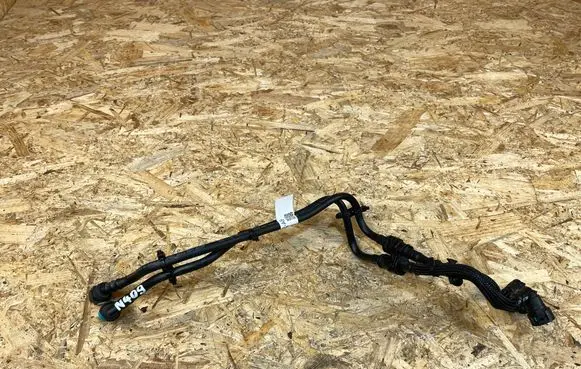 Land Rover Evoque II Engine coolant pipe/hose L8D28D262AB