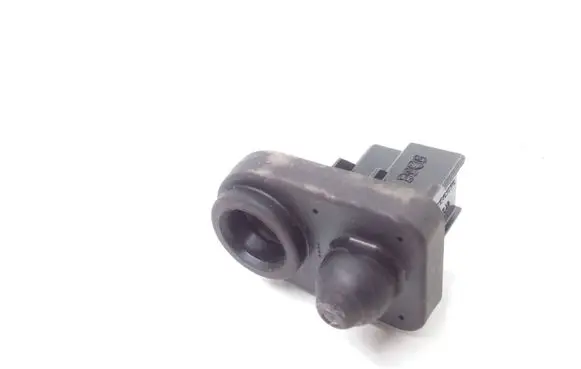 Nissan Pulsar Rear door sensor 5d5e