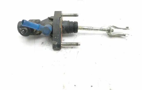 Toyota Avensis T250 Clutch master cylinder