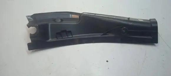 Mercedes-Benz GLE (W166 - C292) Other trunk/boot trim element A1666910300