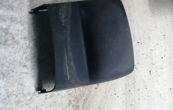 Seat Ibiza III (6L) Steering wheel column trim 6L0858560D