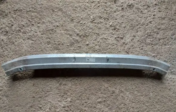 Audi Q7 4L Front bumper cross member