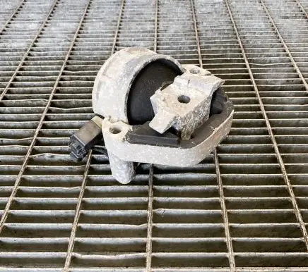 Audi A7 S7 4G Engine mount bracket W1841623