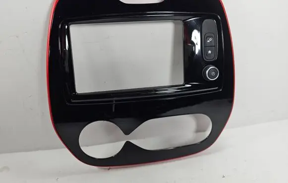 Renault Captur Dashboard center trim panel 682701605R