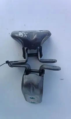 Rear door hinge set
