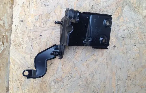 Volkswagen Golf VII ABS pump bracket 5Q1614235
